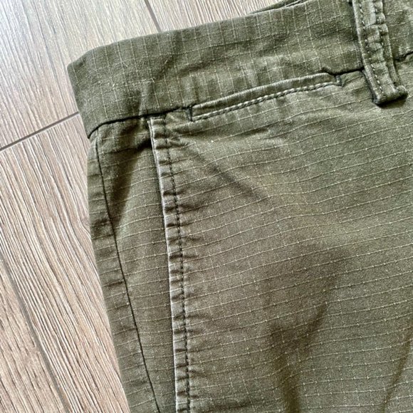Mens Old Navy Olive Green Slim Pants - Picture 4 of 8